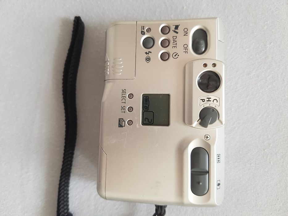 Maquina fotográfica de rolo Cânon IXUS Z50