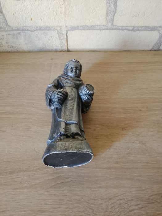 Sprzedam figurkę mnicha