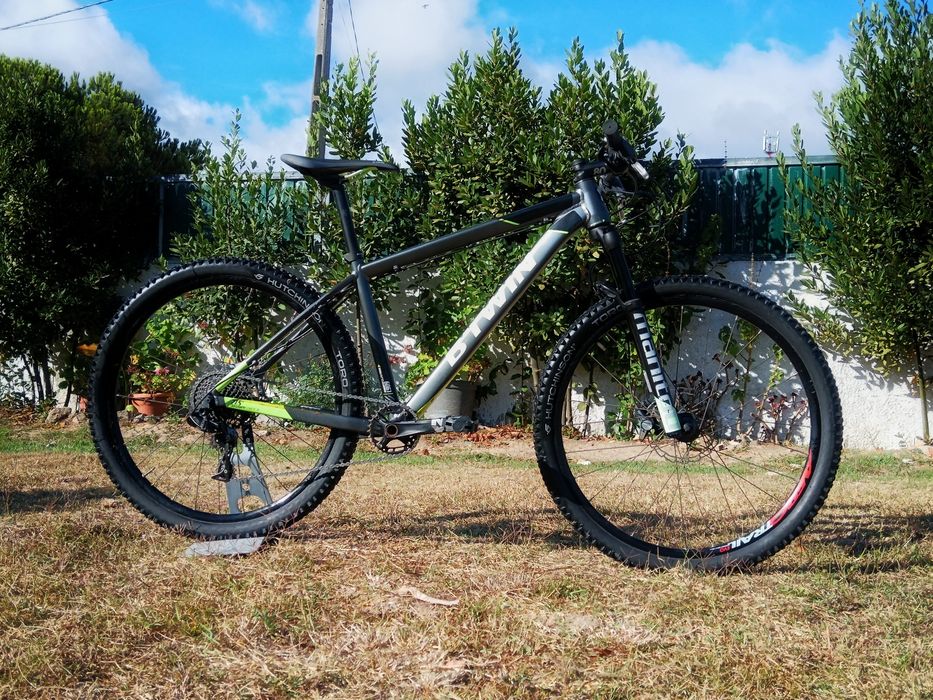 RockRider ST-900 - Bicicleta de BTT Todo o Terreno - XC - Tamanho M