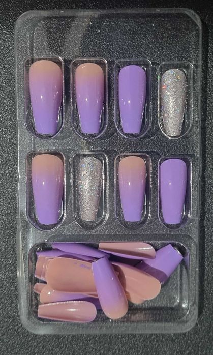 Conjunto de unhas postiças/falsas reutilizáveis - NOVAS