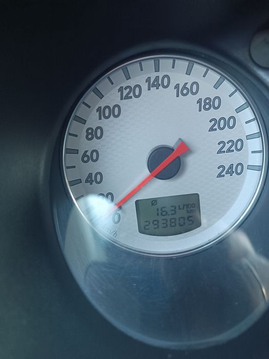 продам авто mitsubishi outlander 1