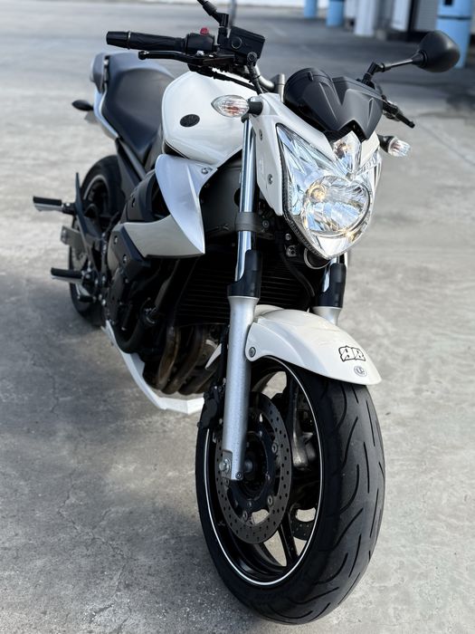 Yamaha    xj6