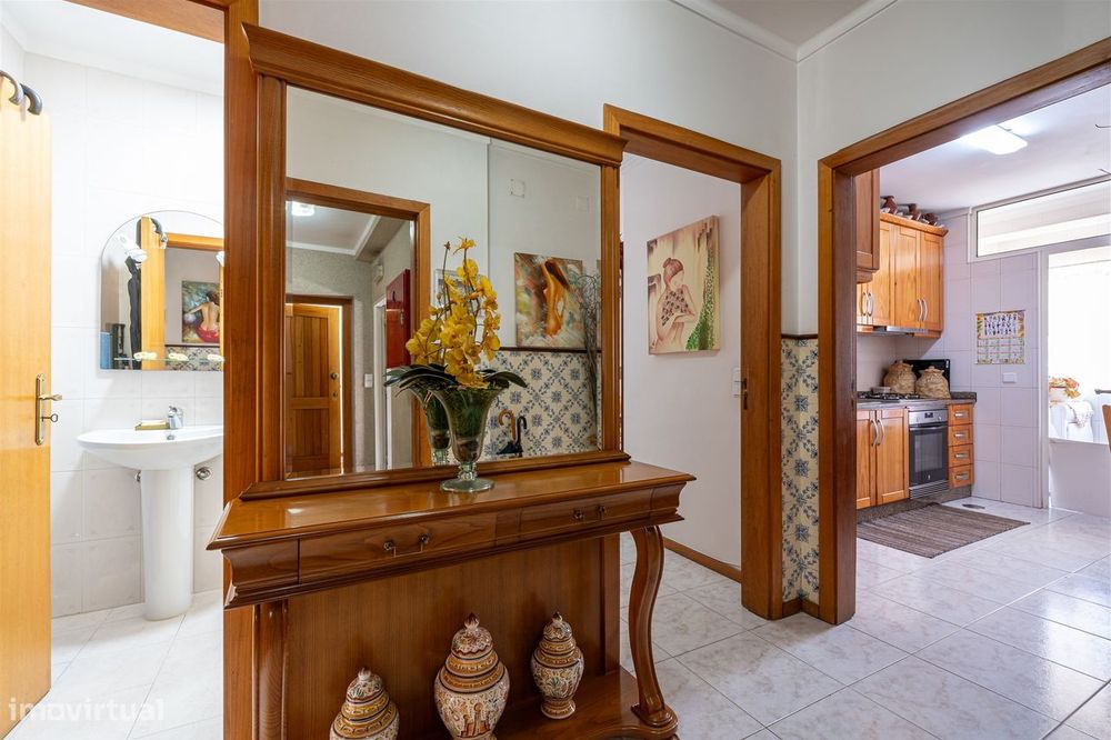 Apartamento T3 Venda em Oliveira de Azeméis, Santiago de Riba-Ul, Ul,