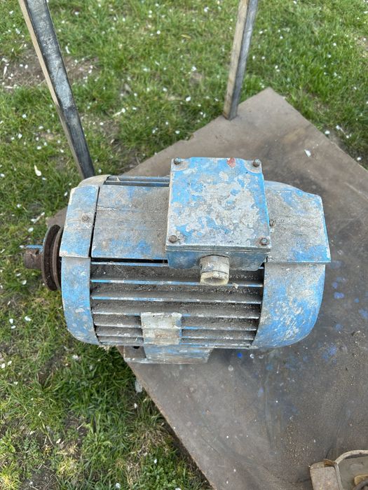 silnik elektryczny
