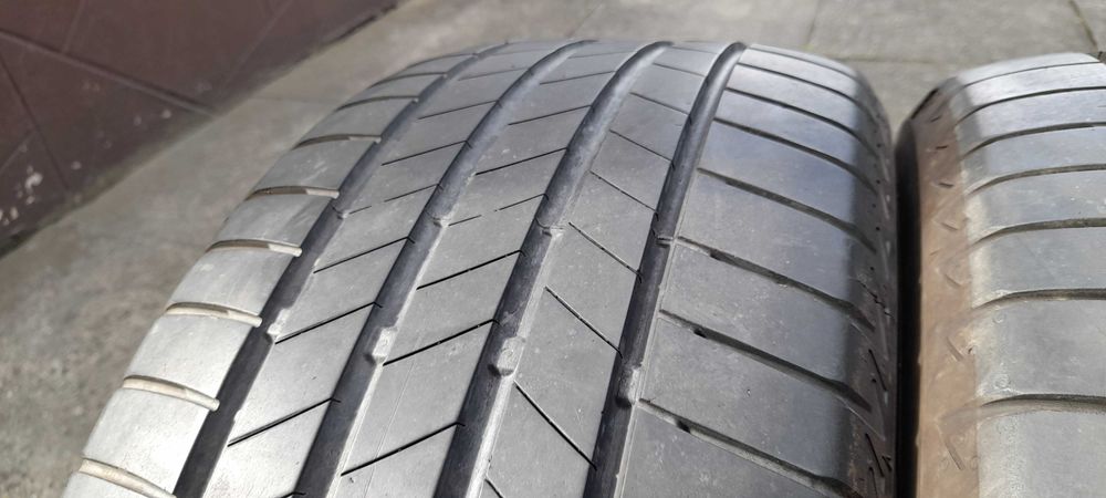 Opony letnie  Bridgestone  235/55 R17 H XL VW         103H
