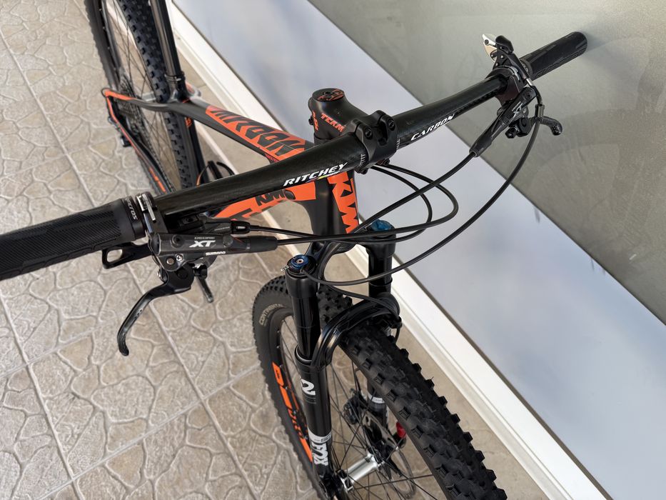 Bicicleta de BTT Ktm 29 - Bem equipada