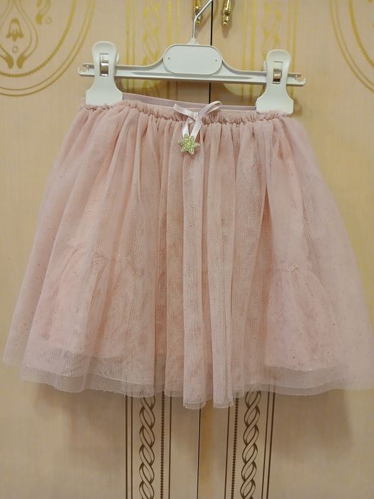Ніжна спідничка для дівчинки