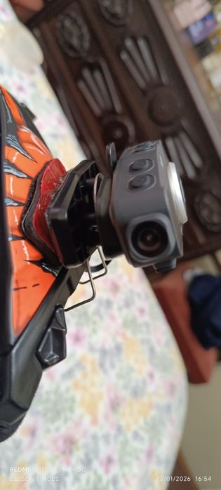 Câmera de capacete e intercomunicador