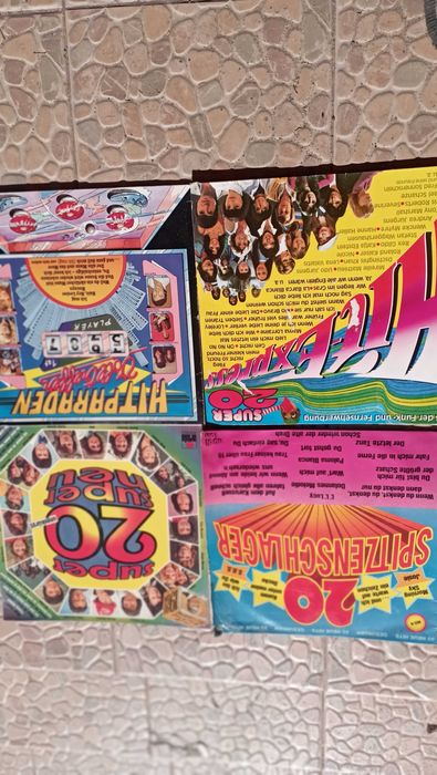 Виниловые пластинки.