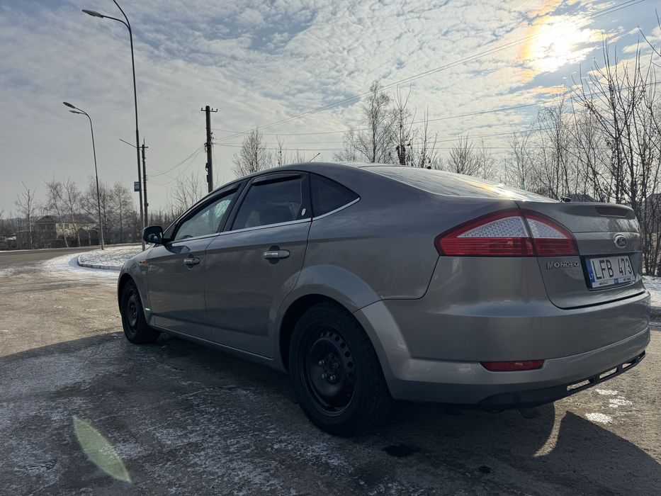 Автомобіль Ford Mondeo 2007 1.8 diesel