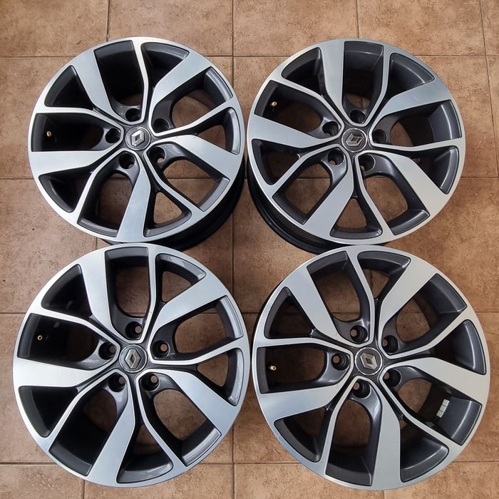 Диски Renault R17 5x114.3 7j ET43 ЦО66.1 оригінал
