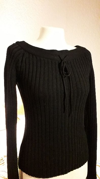 Camisola Preta em Malha. Tam M