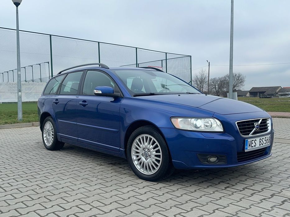 Volvo V50 1.8B_125KM_260tys.KM_Xenon_LIFT_KLIMA_Serwis Volvo_Idealny_Opłacony