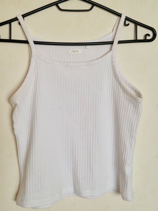 Білий топ в рубчик