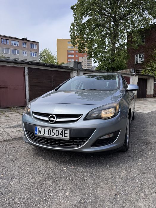 Opel Astra 1.4 T + GAZ PÓŁ ceny okazja