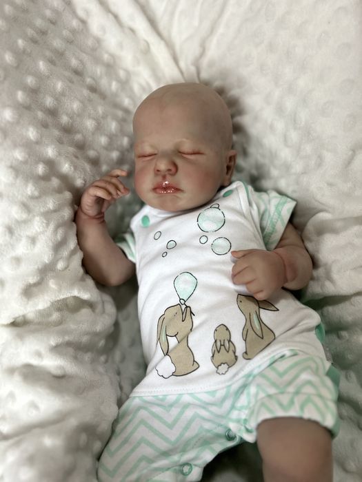 Bebé reborn com surpresas por encomenda