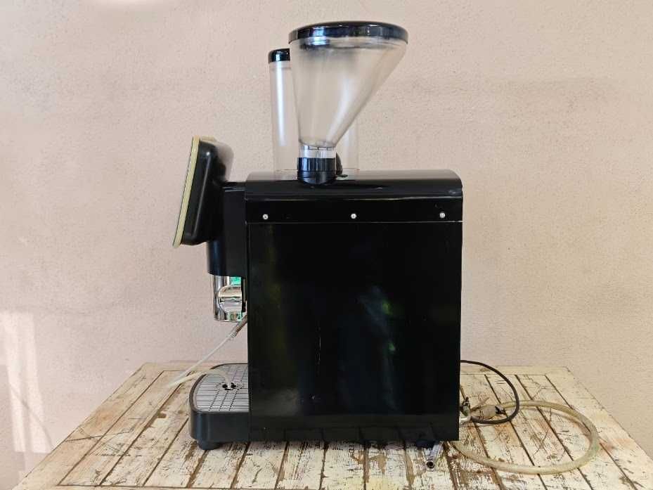 Ekspres automatyczny Schaerer Vito 2 młynki