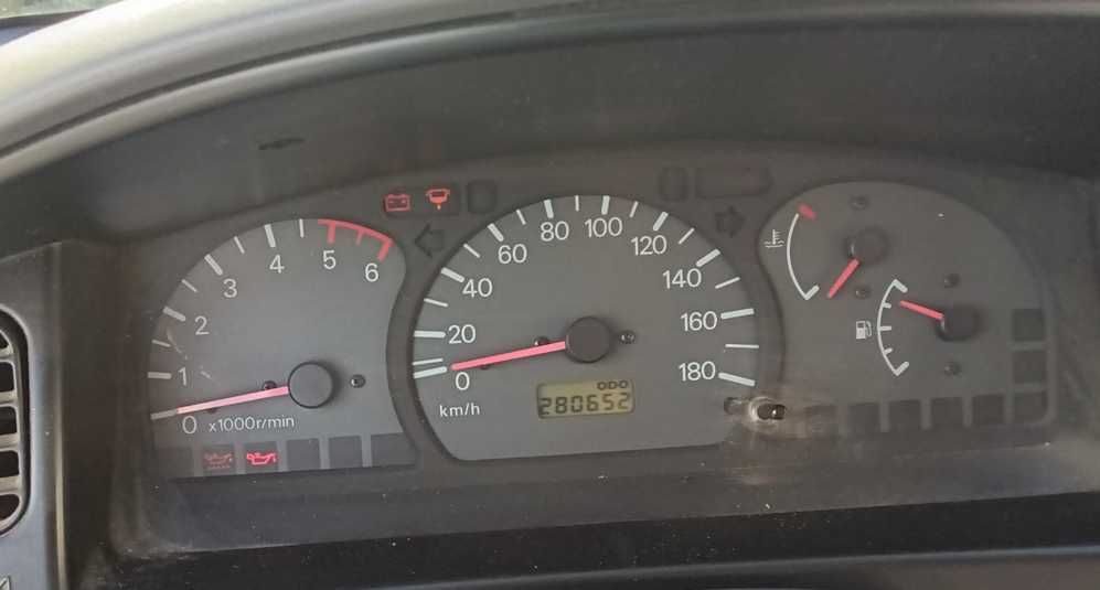 mitsubishi space gear 2.5TD