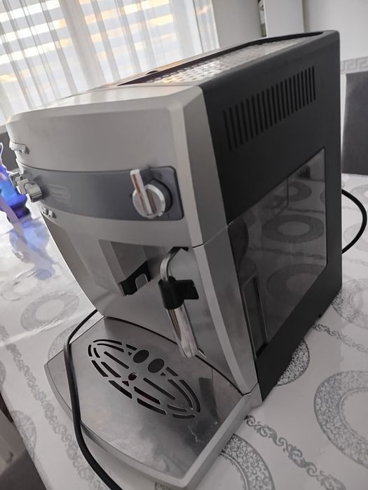 Кавоварка Delonghi esperienza