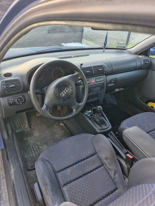 Audi A3 1.6 benzyna