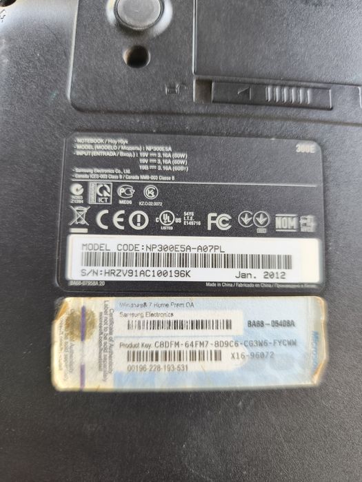 Sprzedam dwa komputery Lenovo i Samsung