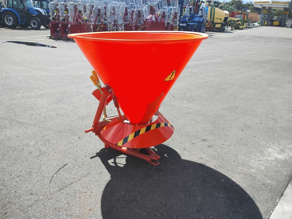 Piaskarko Solarka Grass-Rol - Posypywarka do soli i piasku