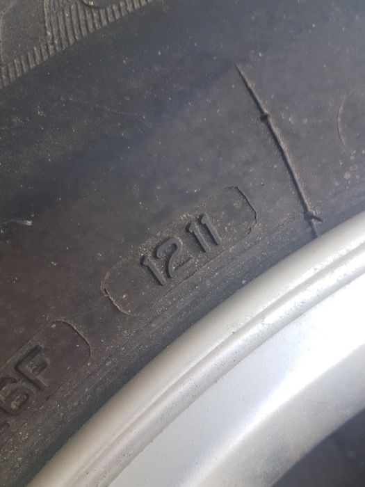 Kia Sorento 1 2 Hyundai Santa Fe 2 3 Запаска R16 215 65 Колесо