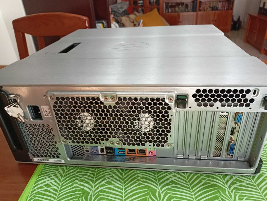 Workstation HP Z620 - Completa, c/extras