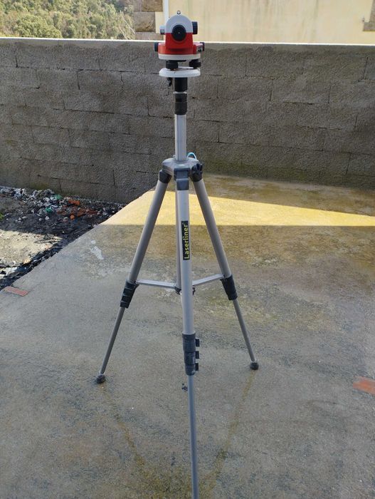 Nível óptico Leica