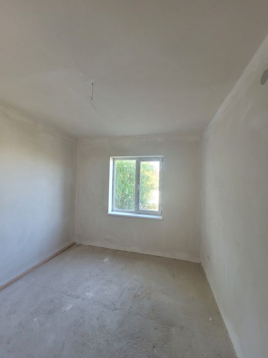 Нерубайское капитальный новый  дом под чистовую отделку в отличном мес