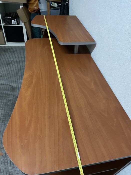 Secretaria de madeira