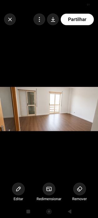 Alugo T5 Duplex com 3 WCS 5 quartos e parqueamento