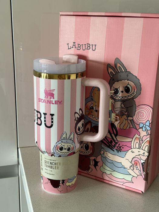 Kubek termiczny Stanley Labubu