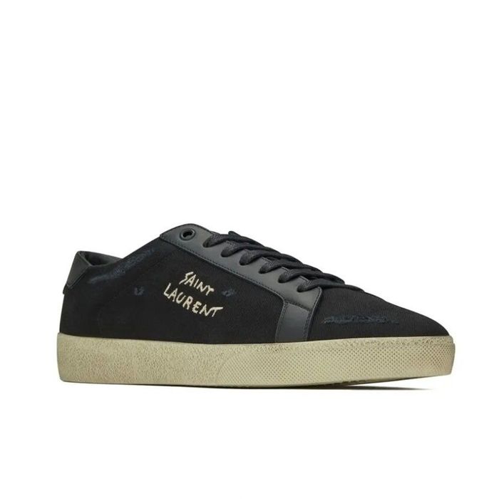 Saint Laurent Court Classic