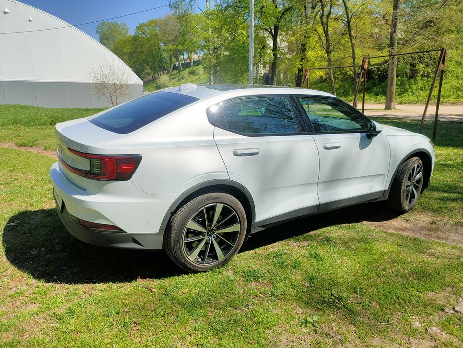 Полестар 2 Polestar 2 Performance