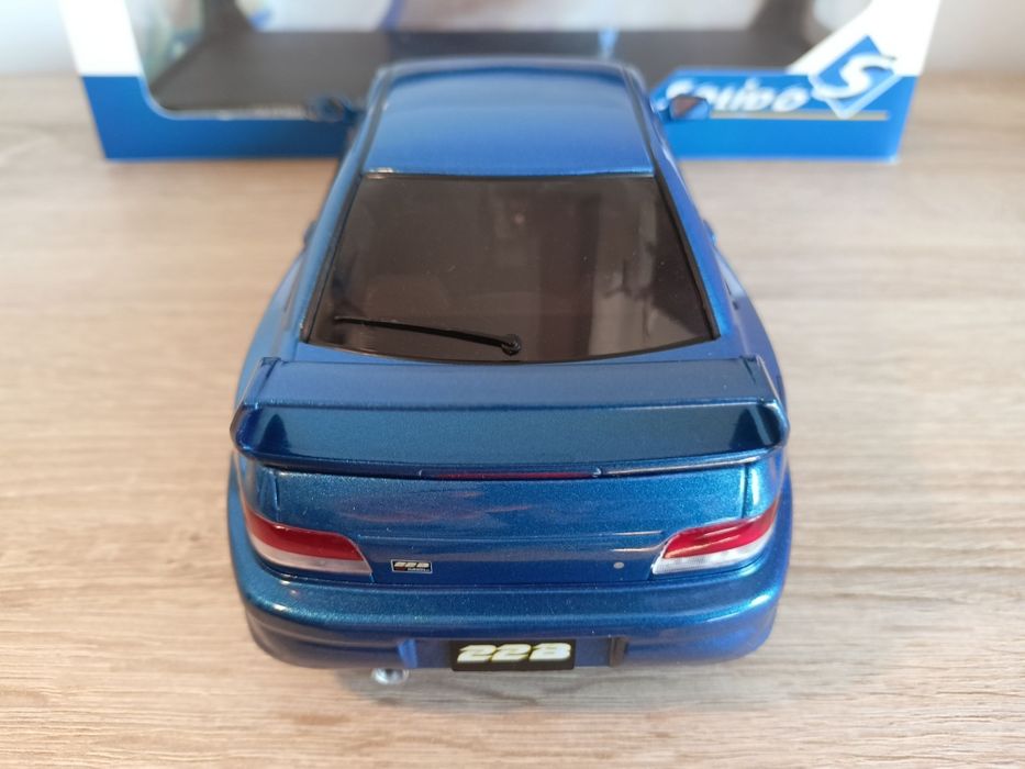 Subaru Impreza 22B STI model w skali 1:18 Solido/otwierane elementy