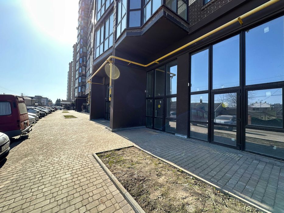 Оренда приміщення в ЖК Атлант