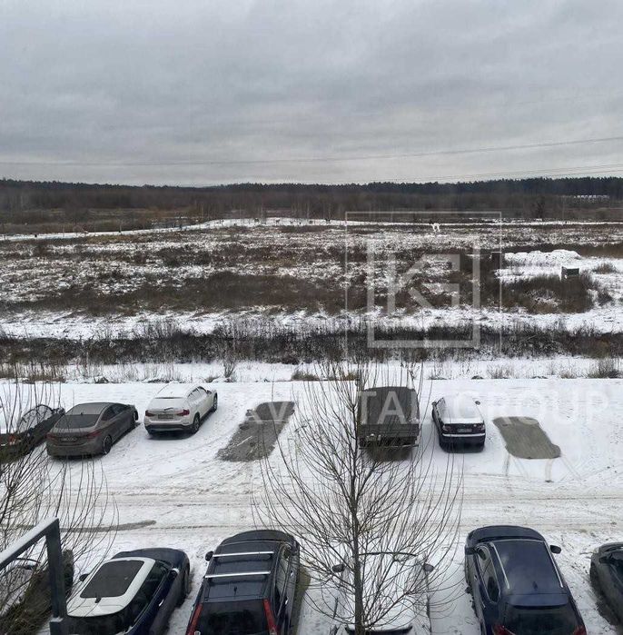 Квартира - студія з газовим опаленням в будинку з ліфтом