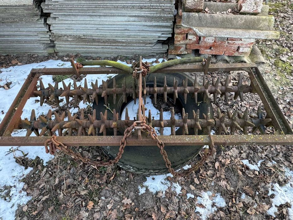 Wał kolczatka do pługa 4-skibowego