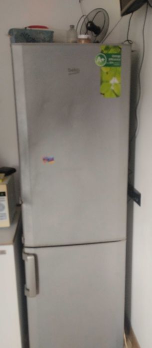 Холодильник beko терміново