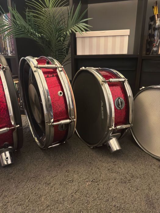 Tambores de bateria eletrônica Alesis (Ler descriçao)