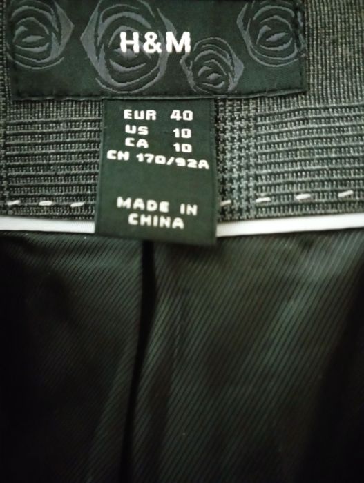 Піджак жіночій офісний .