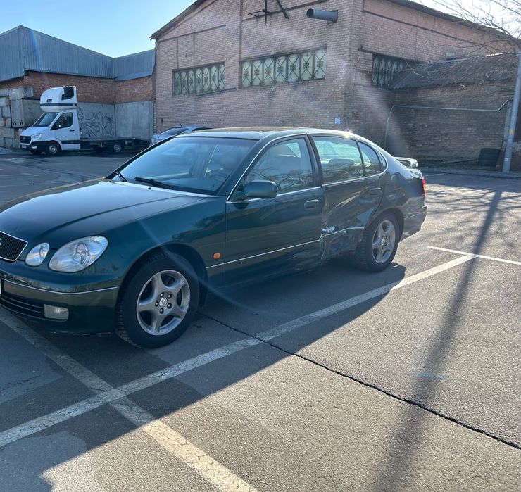 Lexus GS 300 1998 г. мотор 2GZ - GE пробег 233 т. км. !!!