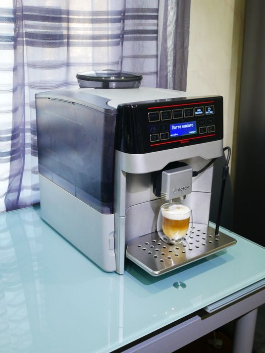 Кофемашина BOSCH  VeroAroma TES 60321 RW