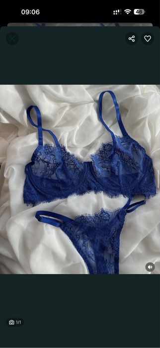 Комплект/Білизна/Бюст та стрінги/Жіноча білизна/Комплект сіточка/Чулки