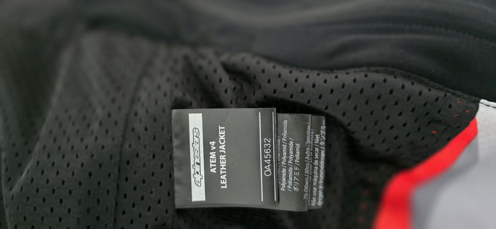 Alpinestars & Dainese