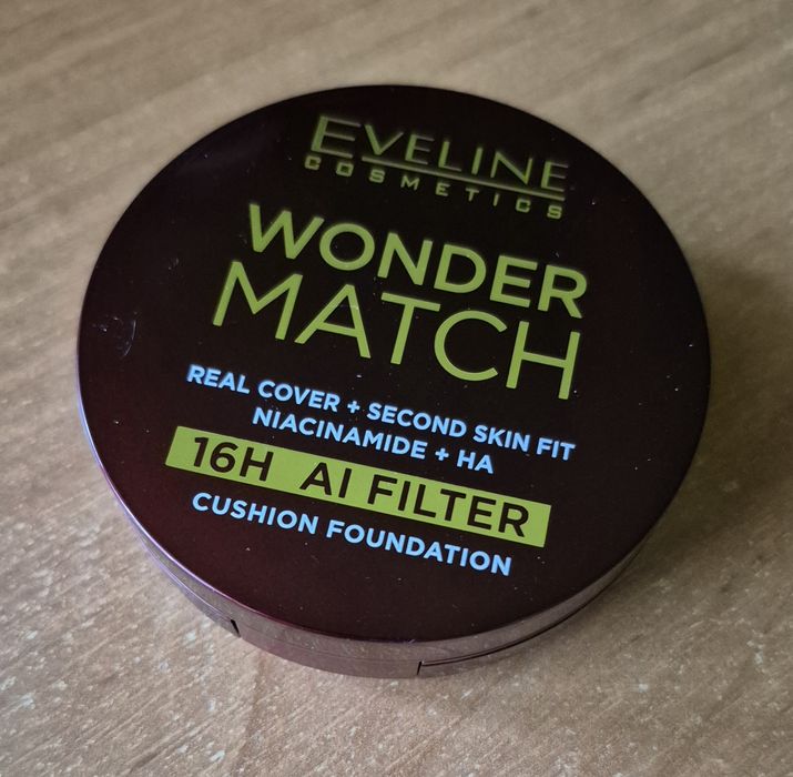 Eveline Wonder Match Cushion 01N Ivory
