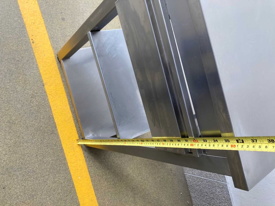 móvel construído em aço inox escaparate bancada