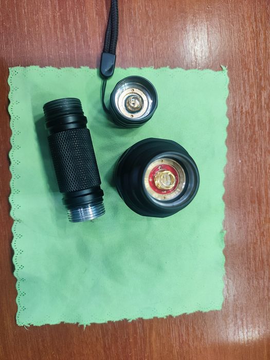 Тактический фонарь convoy c8+ sst40