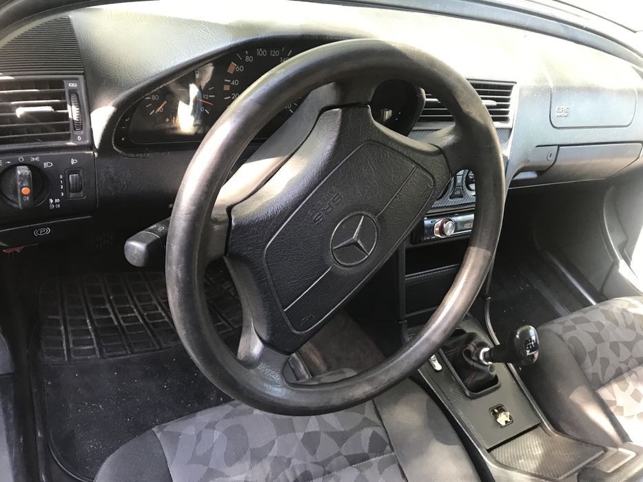 Mercedes C 2.2 D Ano 1995